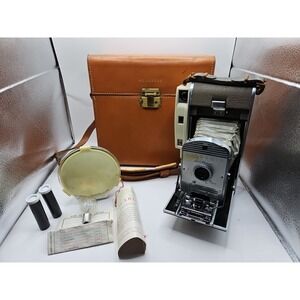 Vintage Polaroid High Speed Land Camera Model The 800 With Accesories And Case